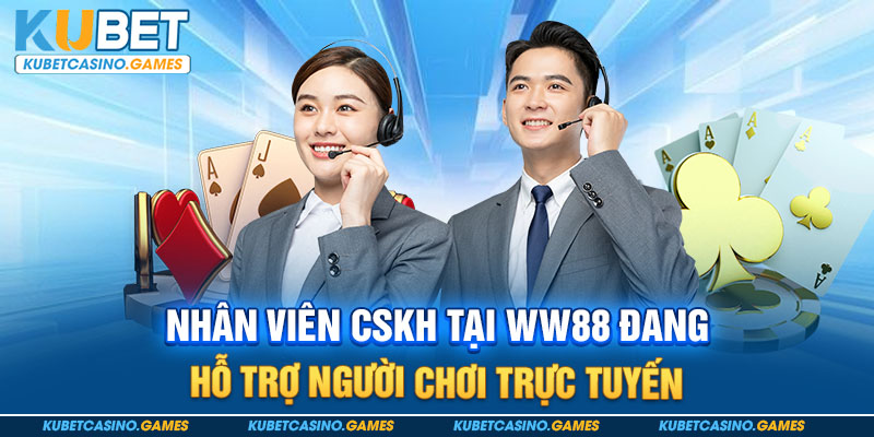 Nhân viên CSKH tại WW88 đang hỗ trợ người chơi trực tuyến